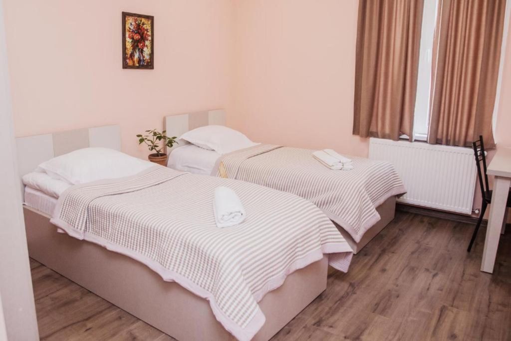 Двухместный номер с 2 отдельными кроватями стандарт