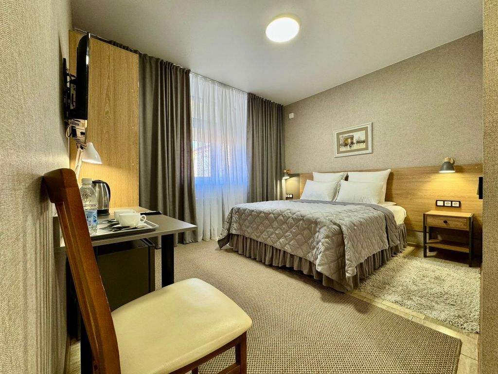 Двухместный номер с 1 кроватью Джуниор DBL