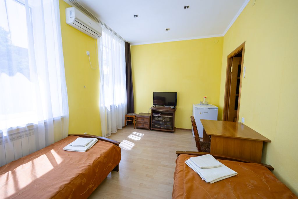 Двухместный номер с 2 отдельными кроватями стандарт