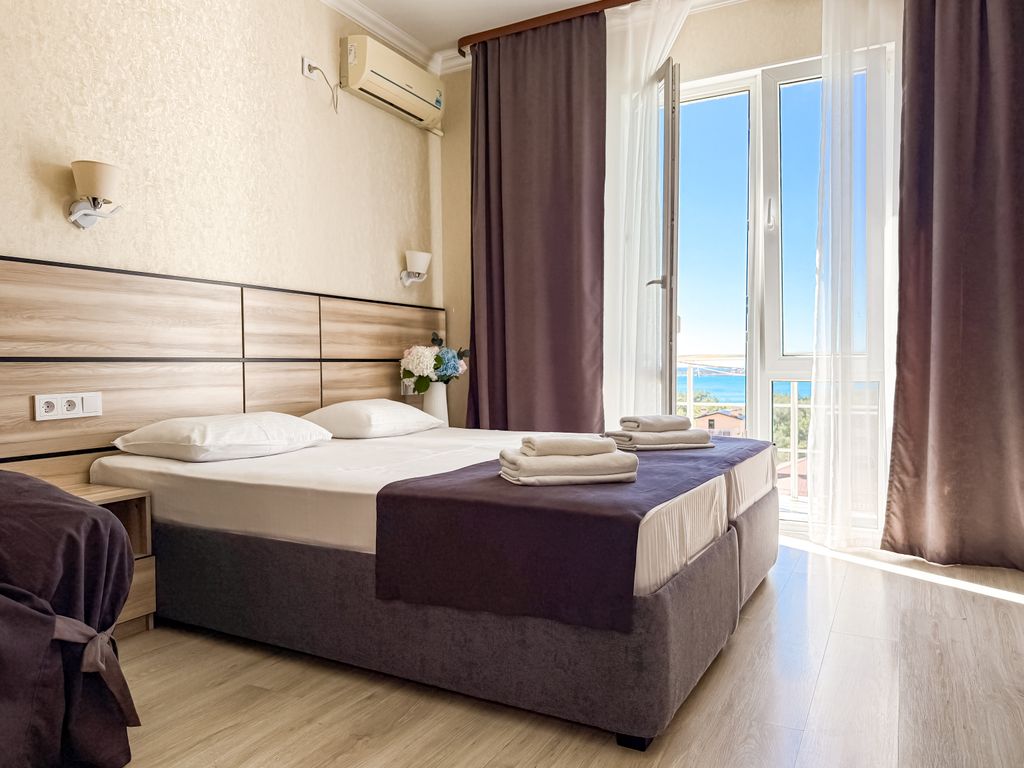 Трёхместный номер улучшенный