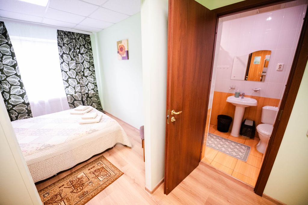 Двухместный номер с 1 кроватью стандарт (5,7,9)