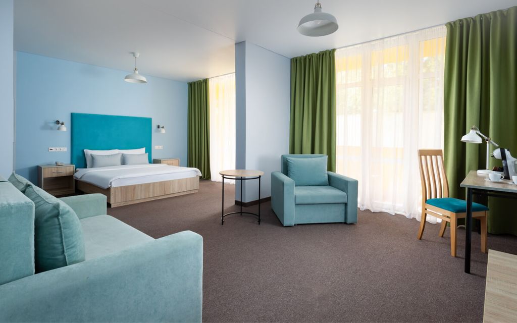 Двухместный номер с 1 кроватью джуниор сюит