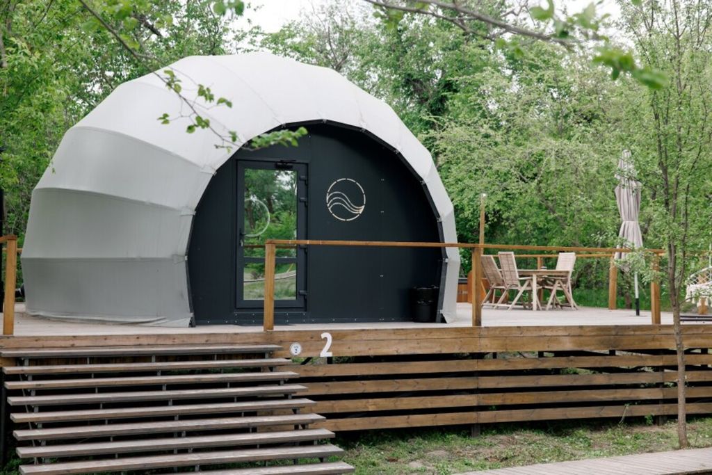 Дом Купольный дом "Улитка VIP" с панорамным окном, купелью Фурако и массажным креслом