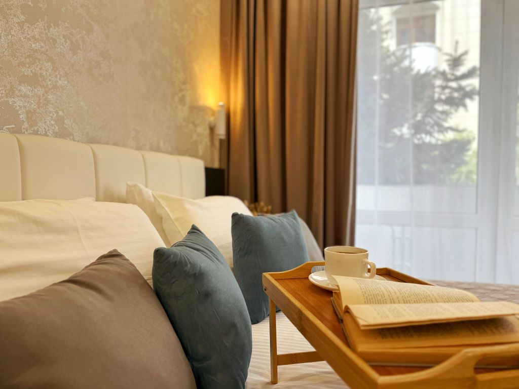 Апартаменты с небольшим балконом