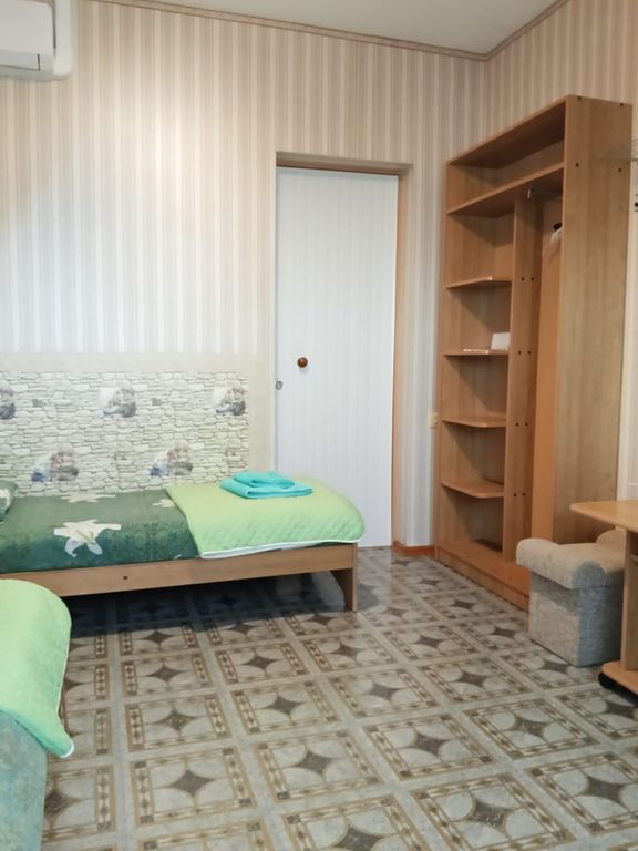 Трёхместный номер Эконом-9