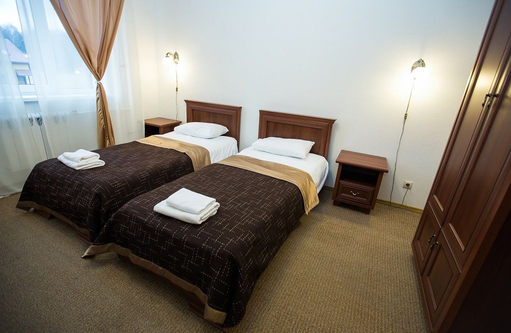 Двухместный номер с 2 отдельными кроватями стандарт