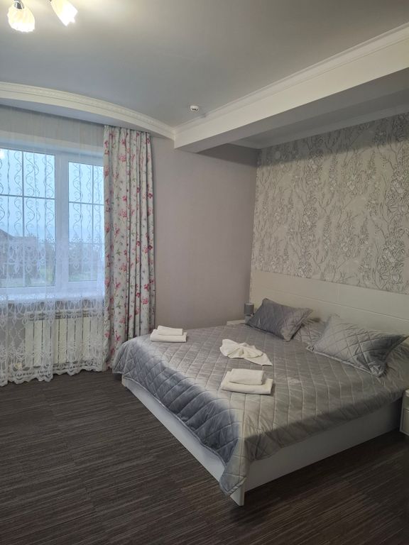 Четырёхместный номер люкс семейный с террасой