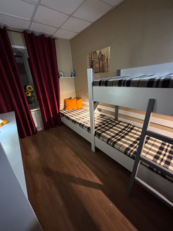 Многоместный мужской номер №10 Старый город