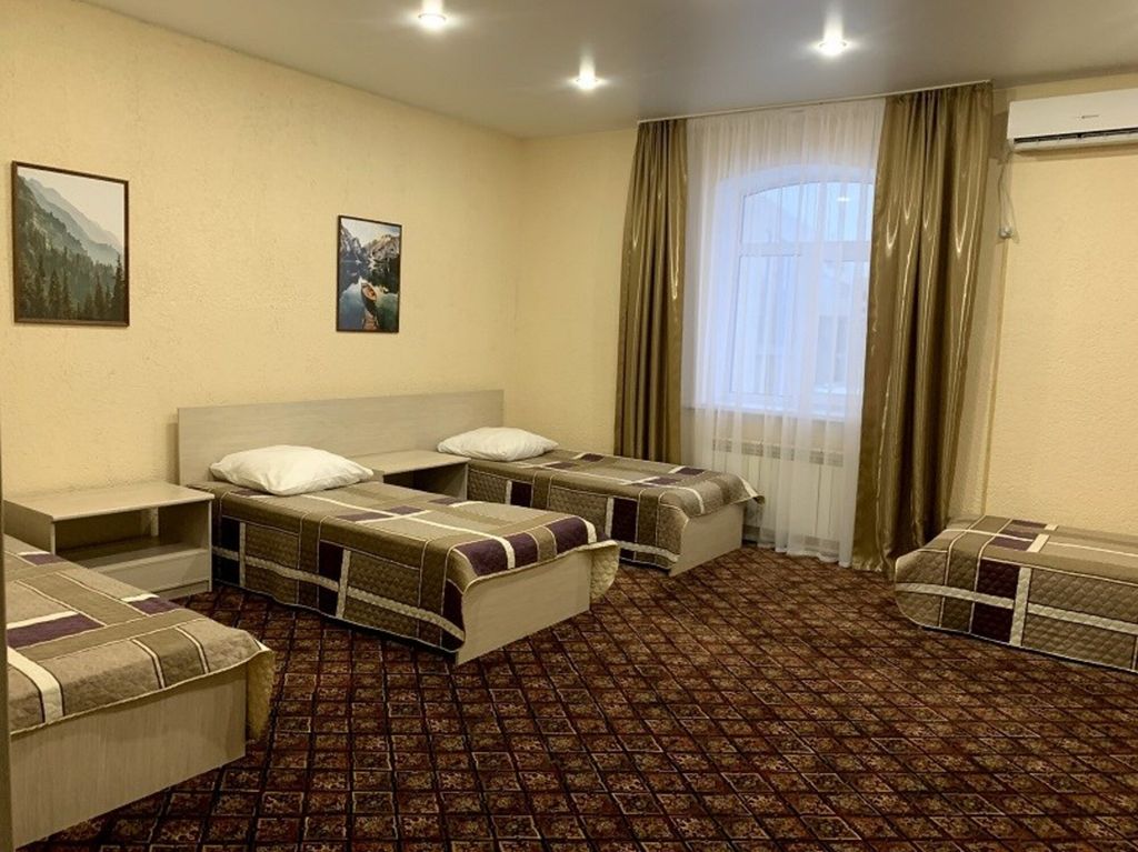 Четырёхместный номер стандарт