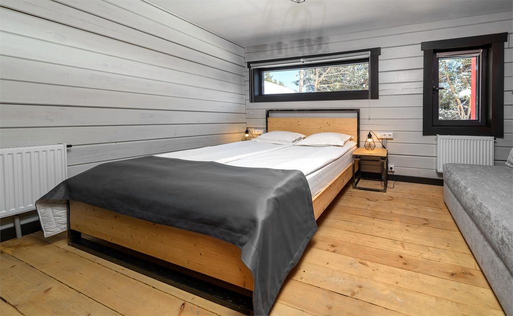 Трёхместный номер улучшенный в корпусе Нарт