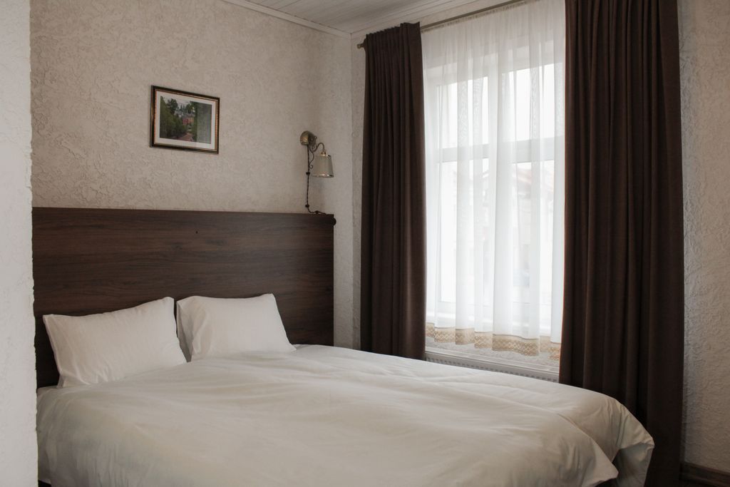 Одноместный номер стандарт с видом на город