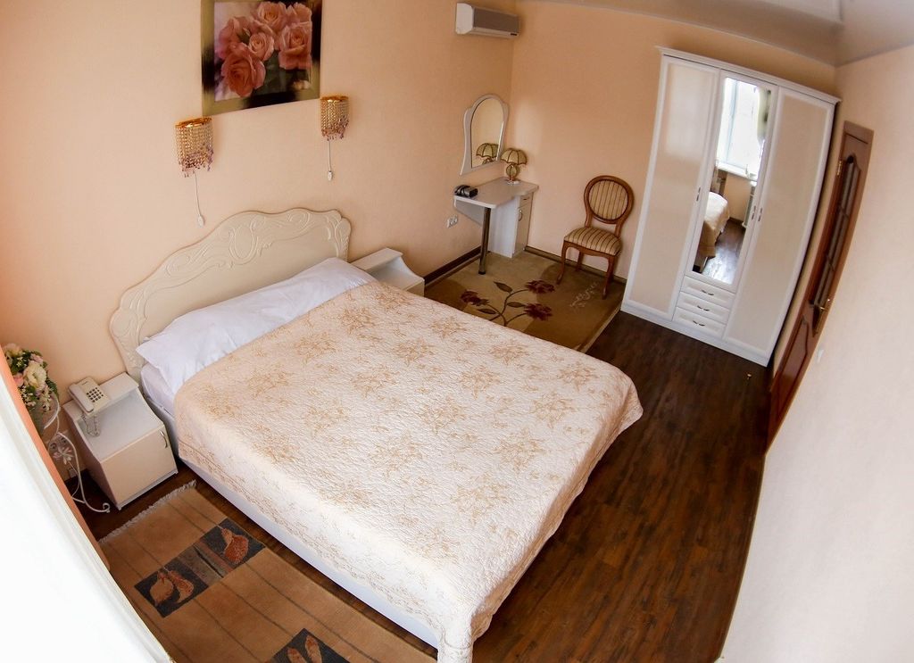 Двухместный номер с 1 кроватью люкс