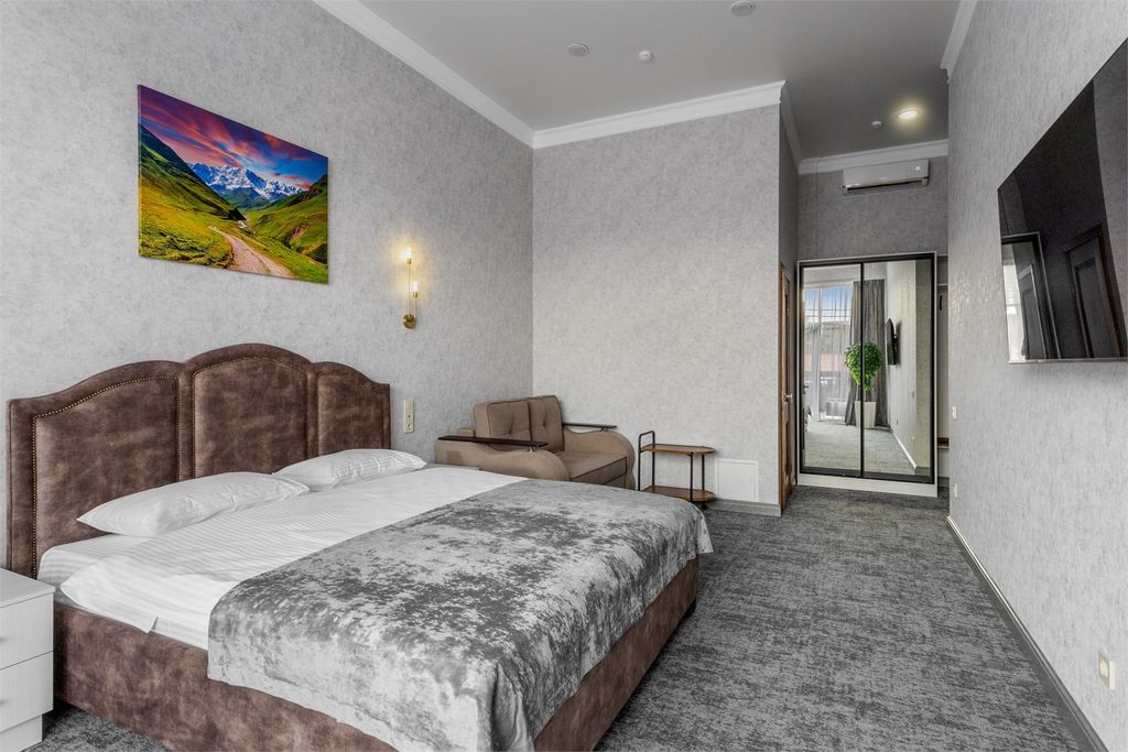 Двухместный номер с 1 кроватью улучшенный