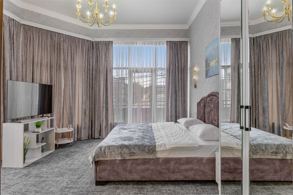 Двухместный номер с 1 кроватью полулюкс