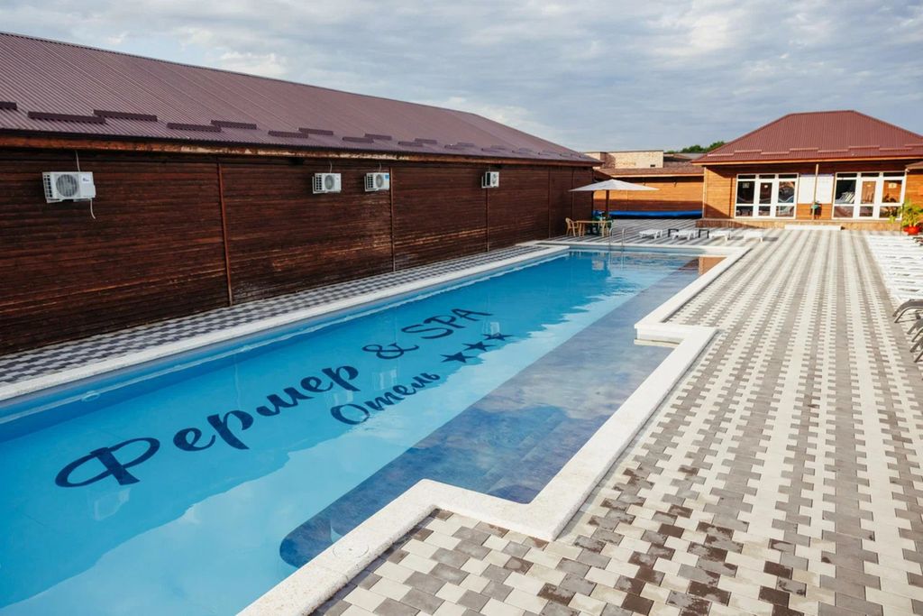 Двухместный номер с 2 отдельными кроватями стандарт