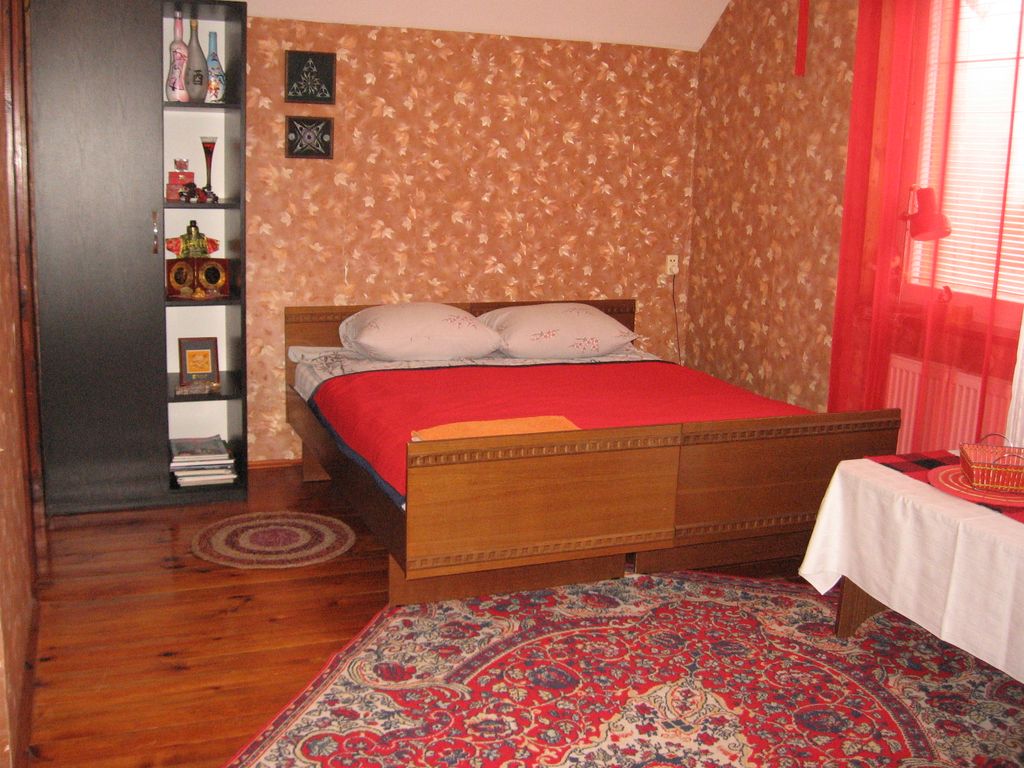 Четырёхместный номер Красная комната