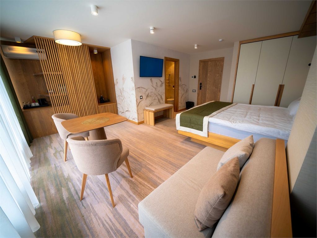 Двухместный номер с 1 кроватью Deluxe