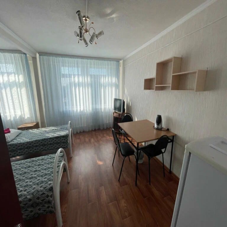 Многоместный смешанный номер Койко-место в 6ти местном номере (2 этаж)