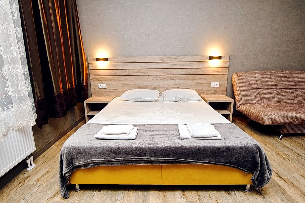 Четырёхместный номер полулюкс