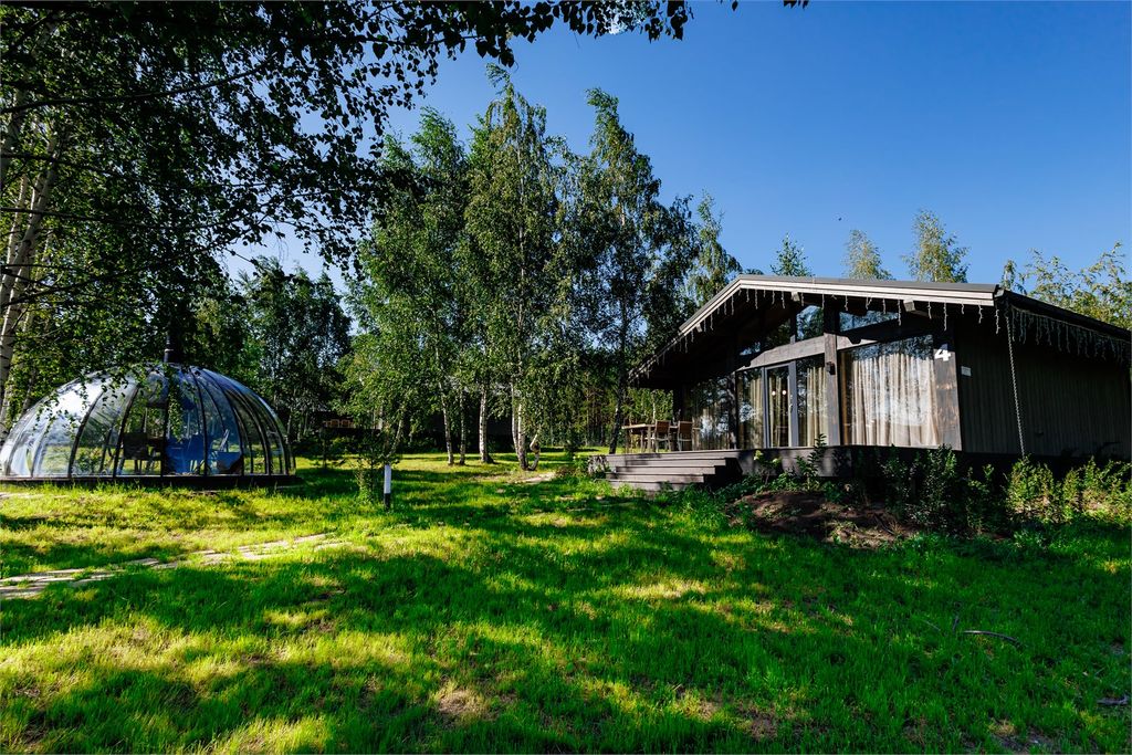 Дом коттедж (4+2) с беседкой-гриль