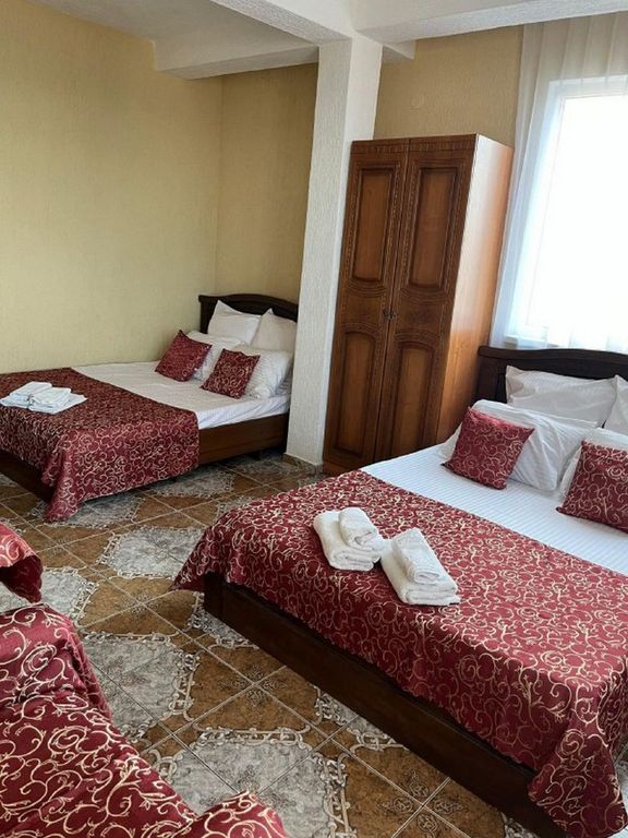 Семейный номер пятиместный стандарт с видом на море