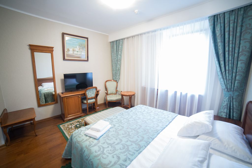 Двухместный номер с 1 кроватью улучшенный