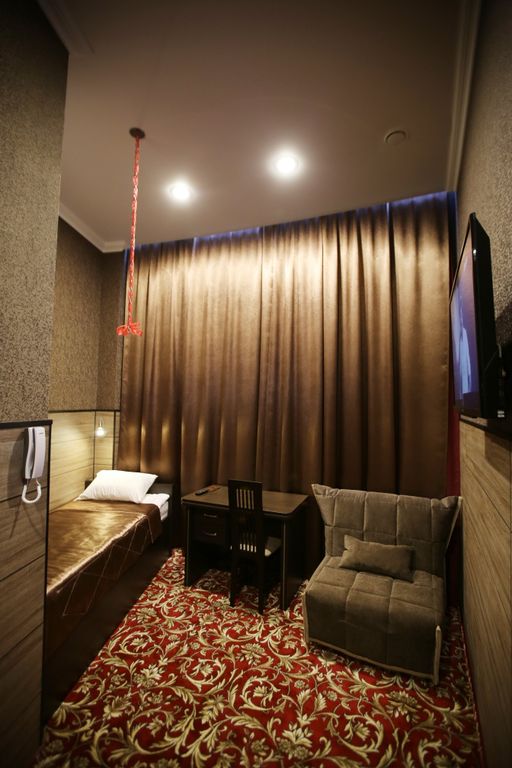 Одноместный номер один + 1