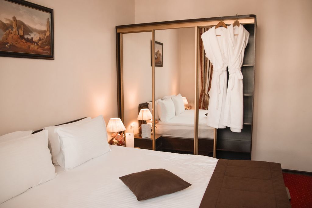 Семейный номер Полулюкс с видом на театр и море