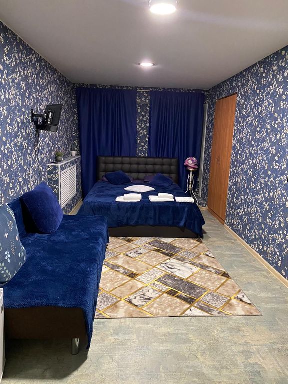 Двухместный номер с 1 кроватью комфорт с общим санузлом и душем