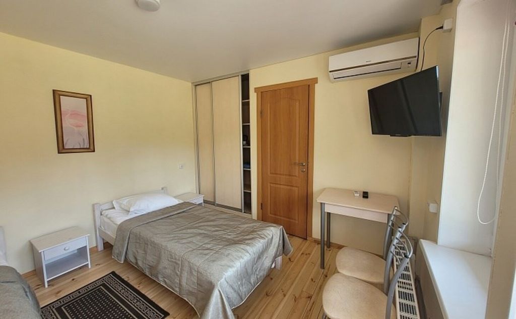 Двухместный номер с 2 отдельными кроватями Твин стандарт одно место в номере (спальный корпус)