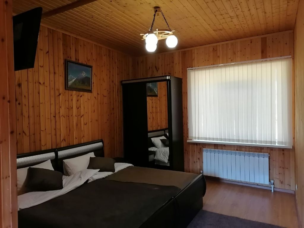 Двухместный номер с 2 отдельными кроватями стандарт с видом на горы