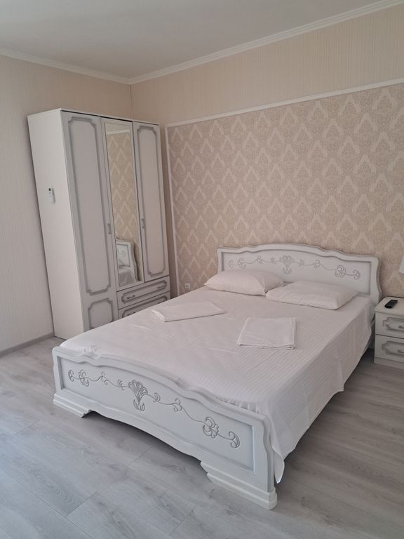 Четырёхместный номер Люкс 1й этаж