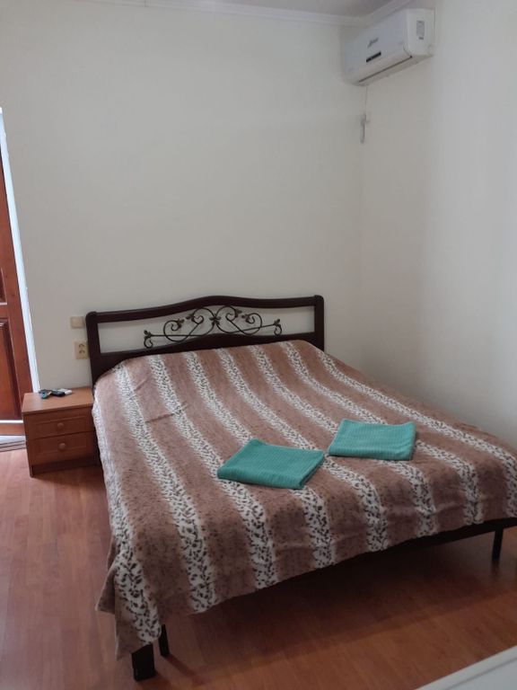 Трёхместный номер с большим балконом