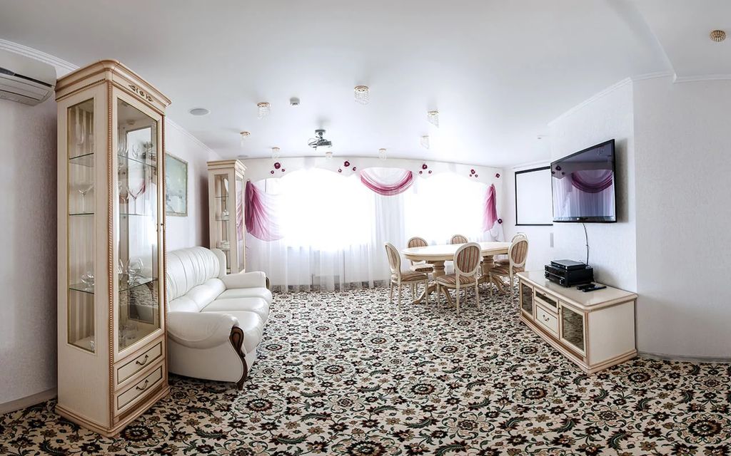 Двухместный номер с 1 кроватью люкс