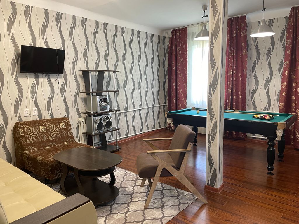 Апартаменты с бильярдом