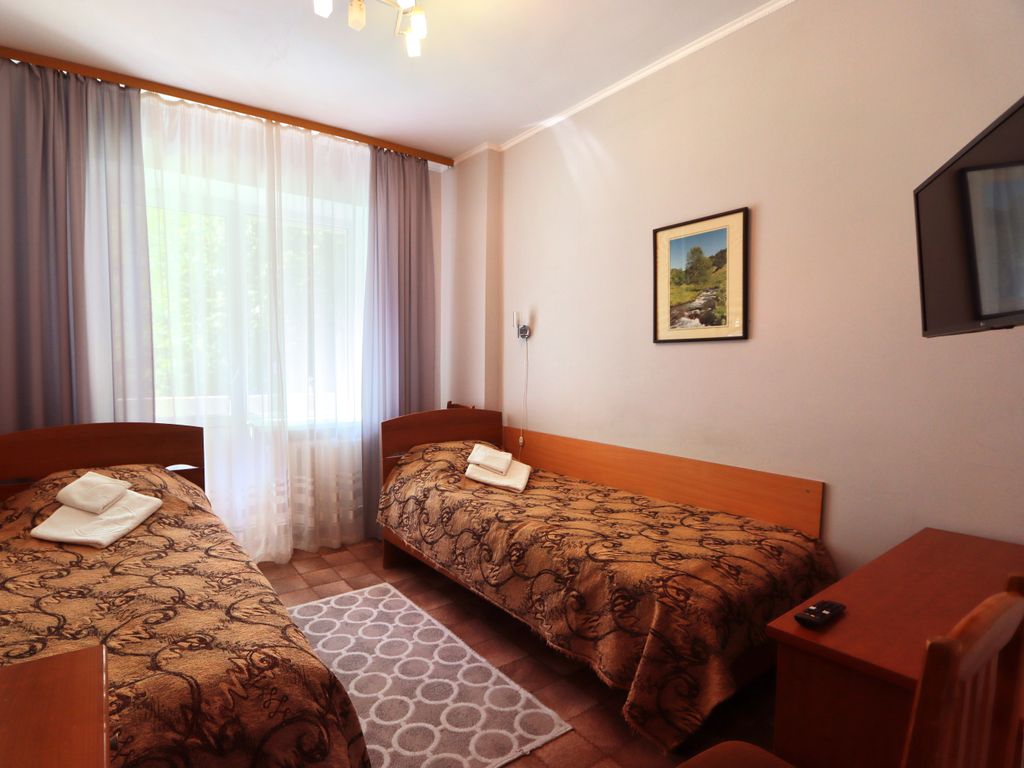 Двухместный номер с 2 отдельными кроватями стандарт