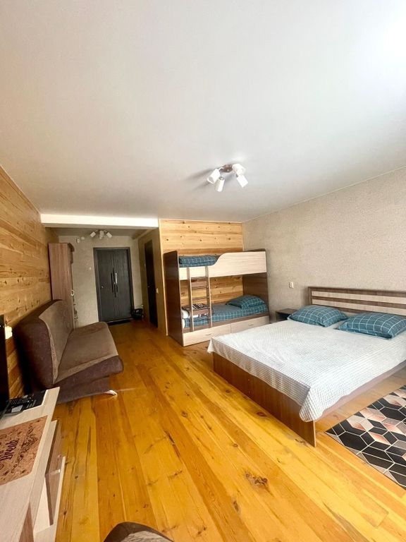 Семейный номер с двухъярусной кроватью