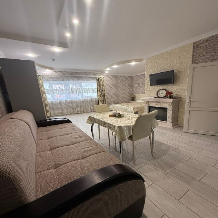 Трёхместный номер люкс