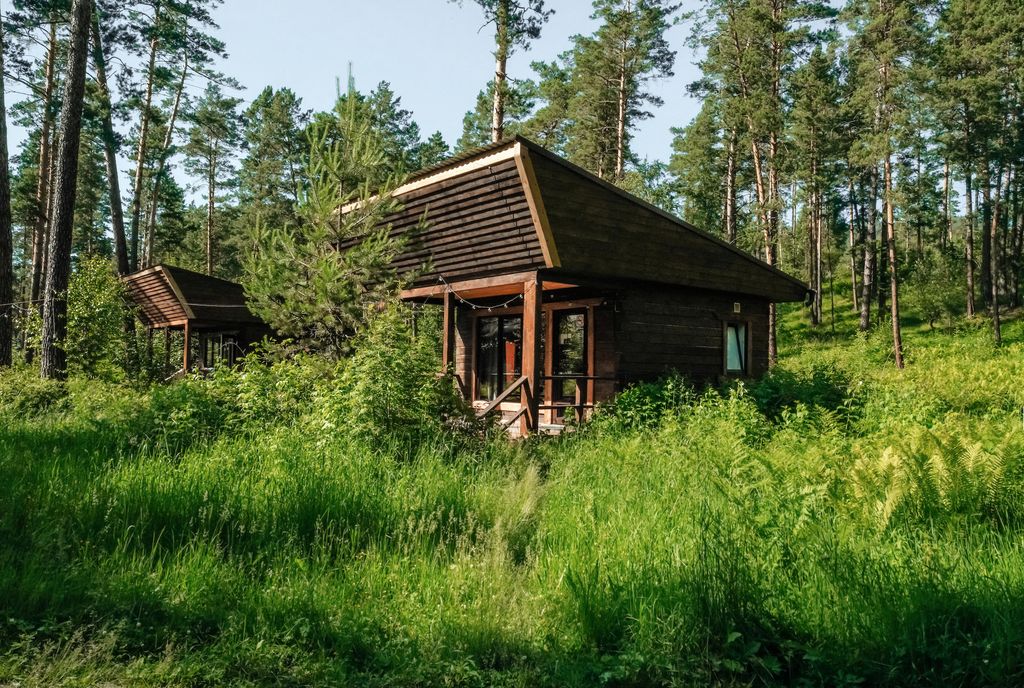 Дом бунгало с террасой на 1-ой и 2-ой линии