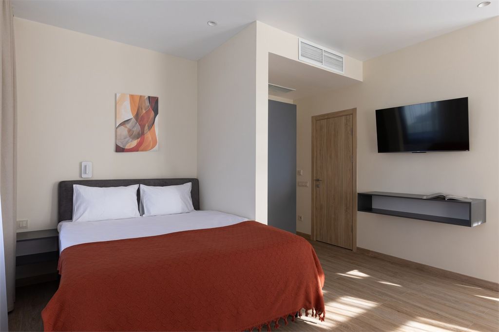 Апартаменты студия Никольская с видом на Кремль