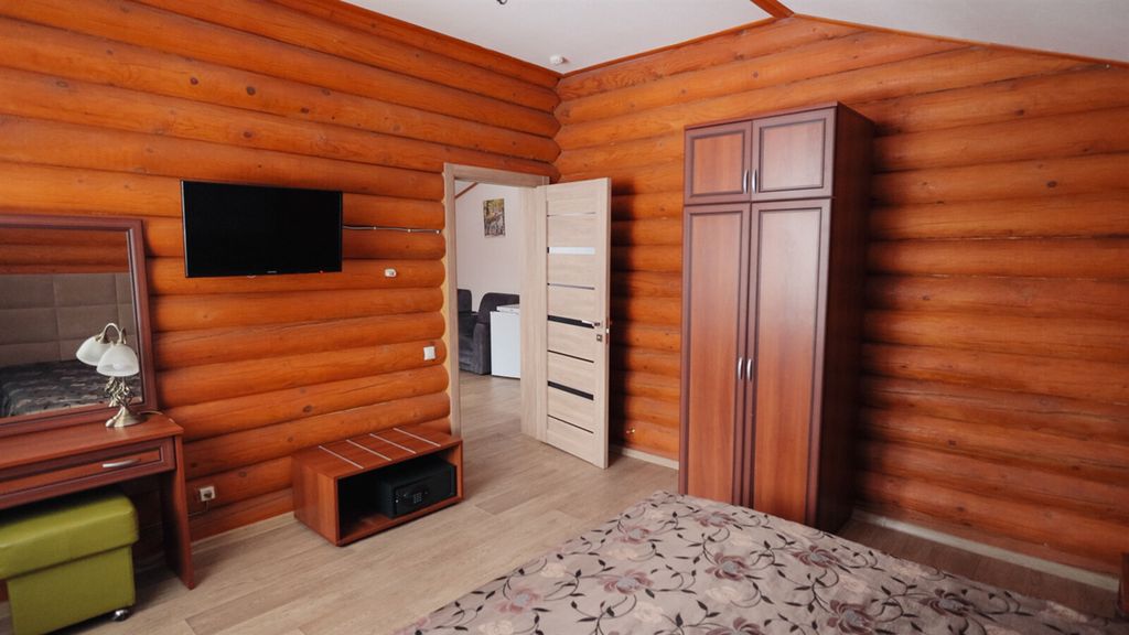 Четырёхместный номер Люкс