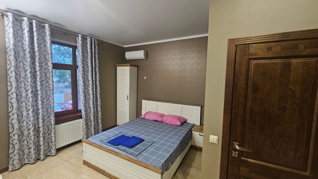 Четырёхместный номер Номера Люкс