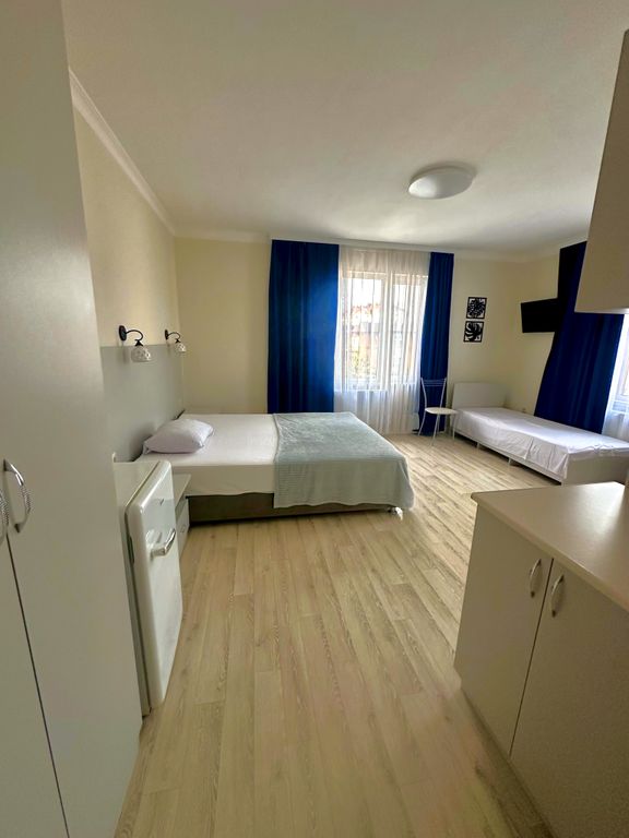 Трёхместный номер улучшенный