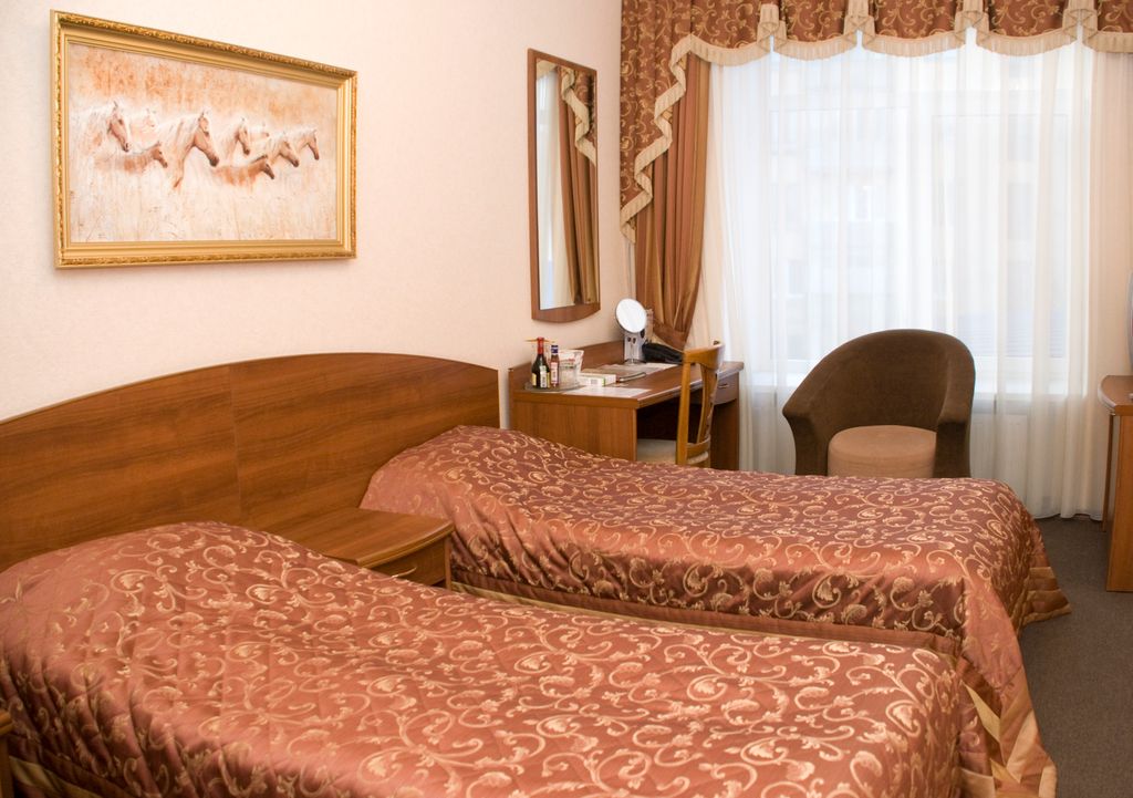 Двухместный номер с 2 отдельными кроватями стандарт