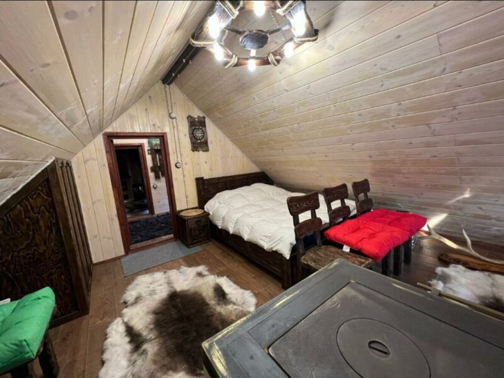 Двухместный номер с 1 кроватью стандарт (второй этаж)