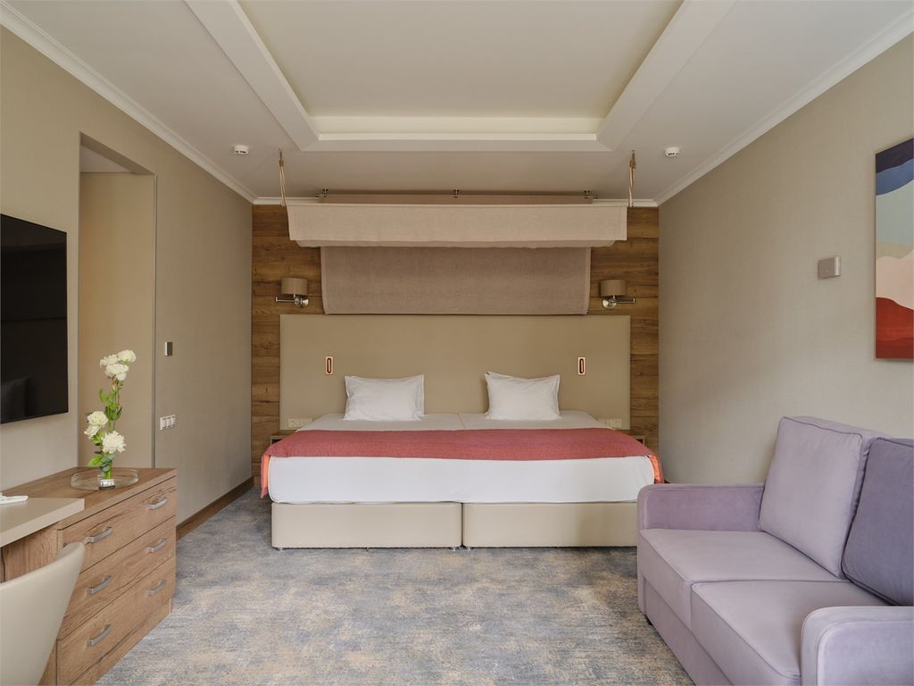 Двухместный номер с 2 отдельными кроватями люкс с лоджией