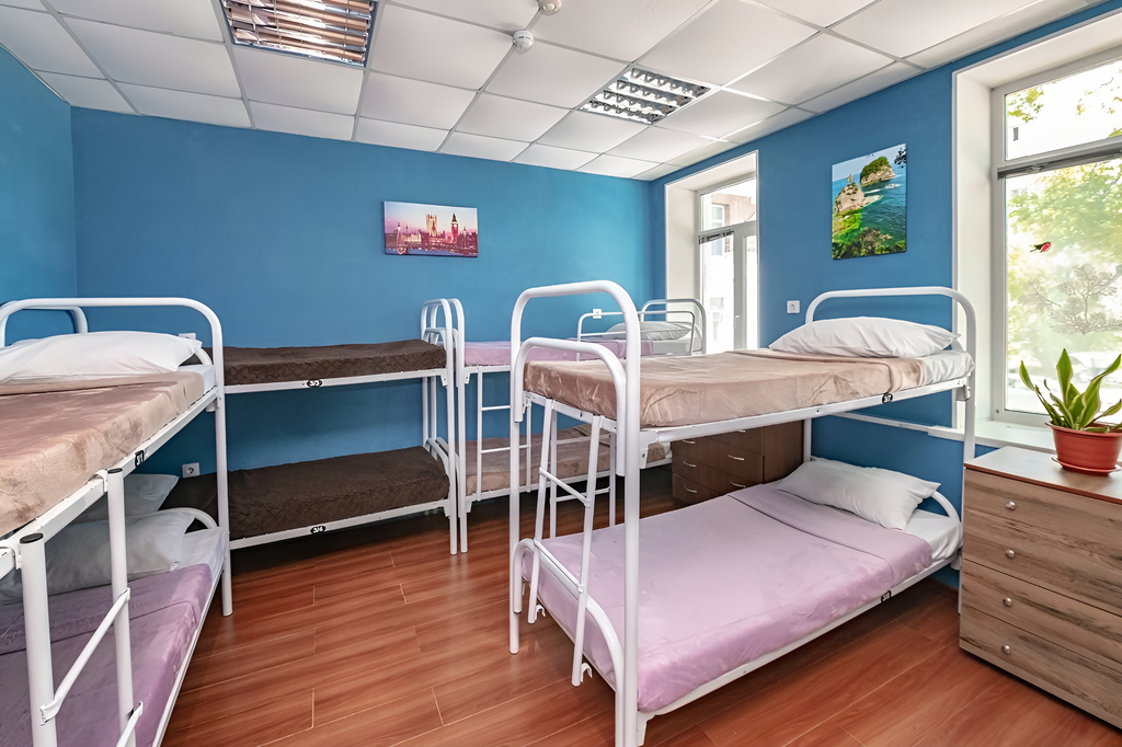 Многоместный мужской номер 10-ти местный номер