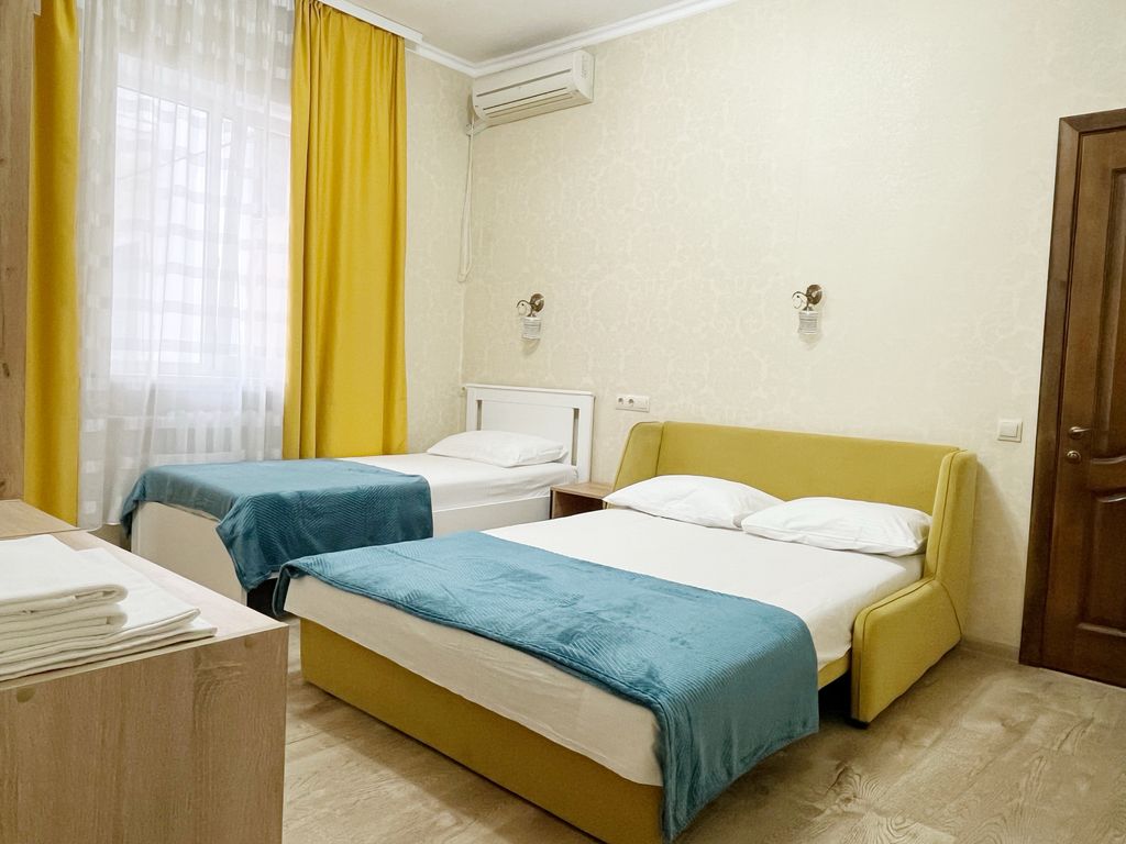 Трёхместный номер улучшенный