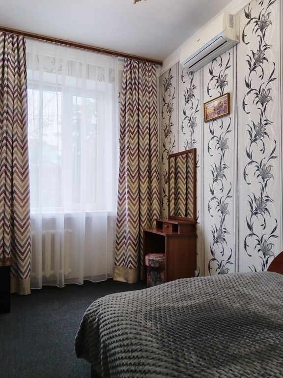 Трёхместный номер двухкомнатный комфорт