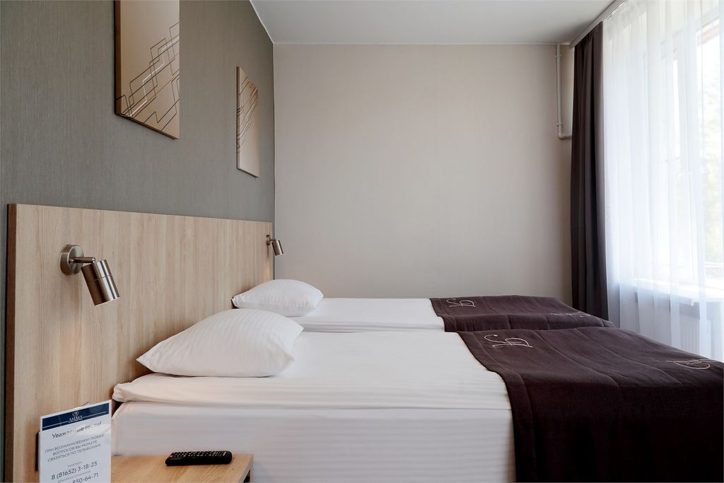 Двухместный номер с 2 отдельными кроватями Стандарт" 1-комнатный (корпус 6" Менделеев" )